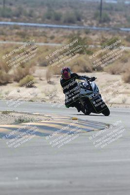 media/Oct-02-2025-Racers Edge (Thu) [[2c91cb6ab3]]/3-B Group/Session 3-Turn 16 (12pm)/